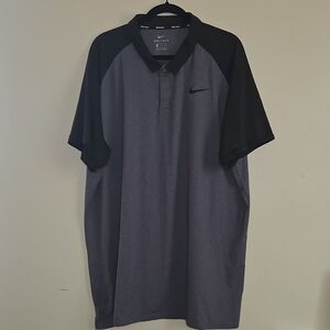 Nike Men's Two-Tone Gray and Black Dri-FIT Polo
